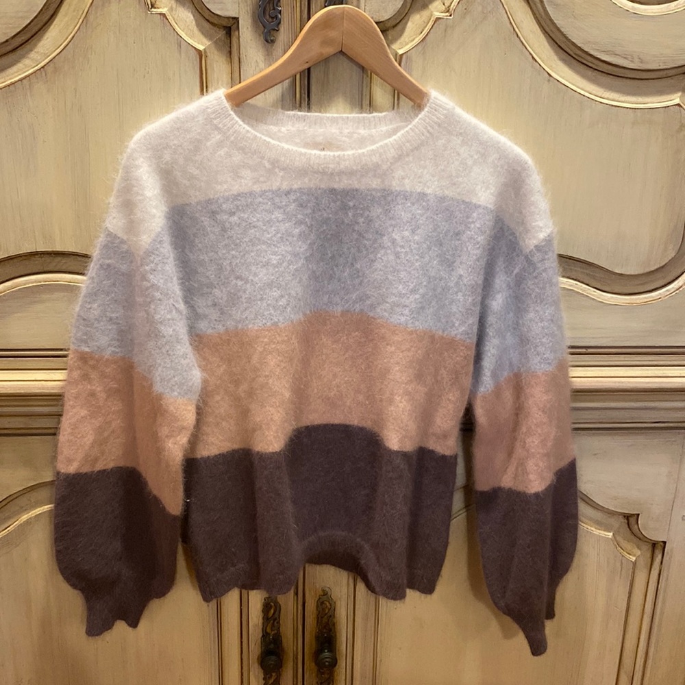 Soft, cozy, stylish Sundays Two sweater